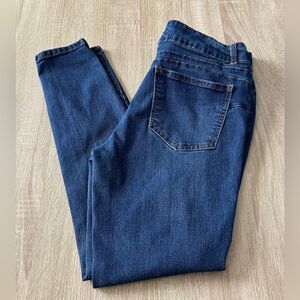 NWOT … D.JEANS “Size: 10” Double Button Jeans
